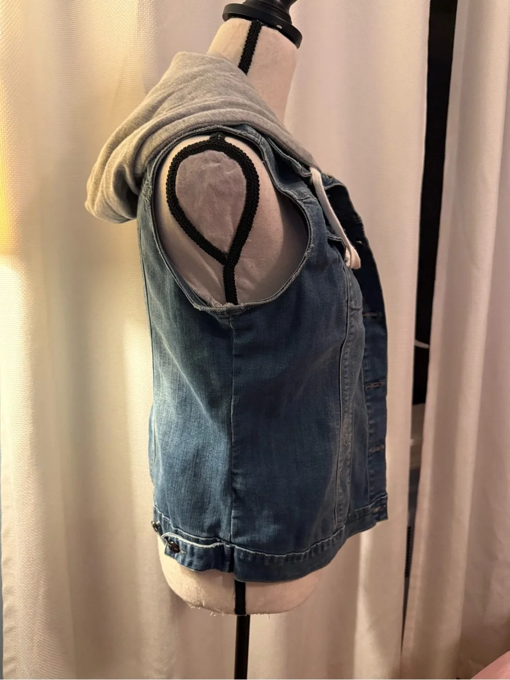 Tractr Light Grey Knit insert Hooded denim vest